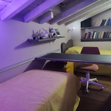Casa In - *