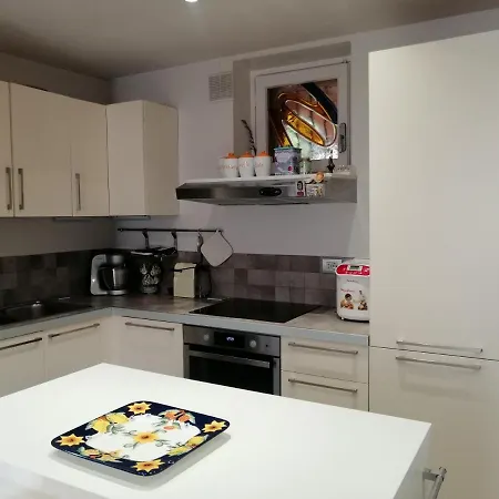 Holiday home Casa In - *