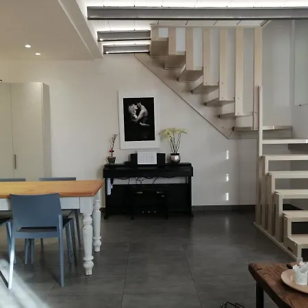 Casa In - * Padenghe sul Garda