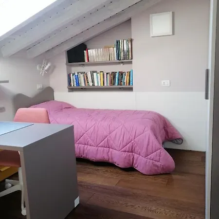 Casa In - *